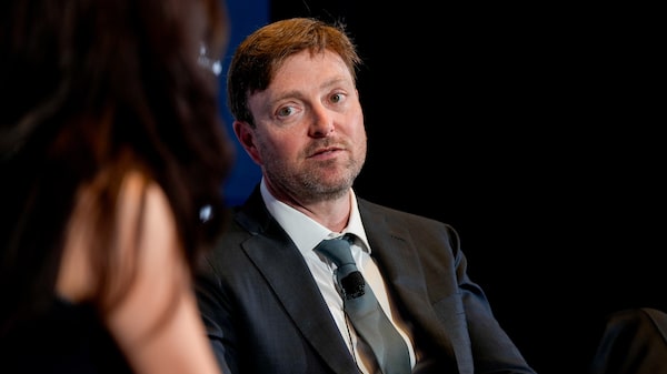 PayPal reemplaza a su CEO tras decepcionar con resultados y la acción se desploma PayPal reemplaza a su CEO tras decepcionar con resultados y la acción se desploma