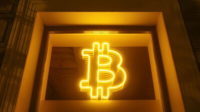 Bitcoin sigue de cerca decisión de Fed: así impactaría un recorte de tasas en el mercado cripto Bitcoin sigue de cerca decisión de Fed: así impactaría un recorte de tasas en el mercado cripto