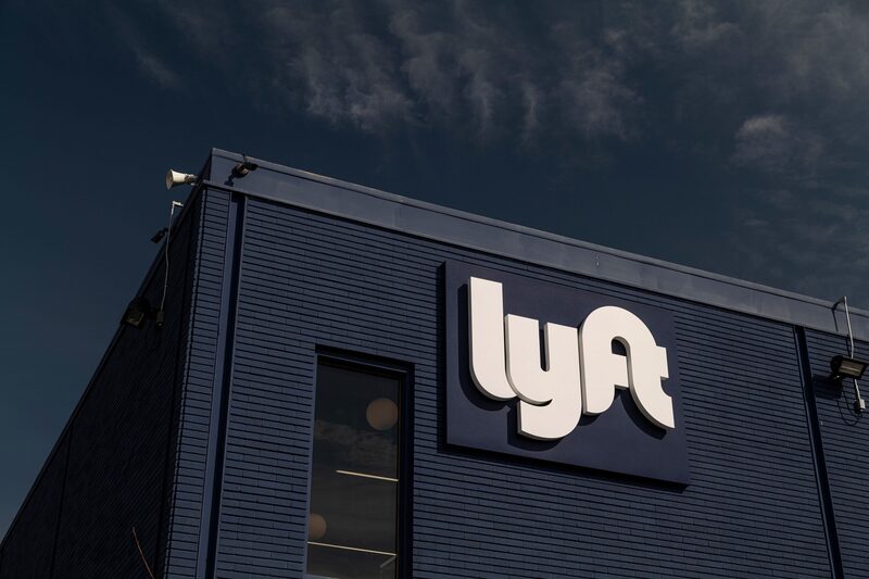 Señalización en una sala de conductores de Lyft Inc. en Oakland, California, Estados Unidos, el lunes 8 de febrero de 2021. Señalización en una sala de conductores de Lyft Inc. en Oakland, California, Estados Unidos, el lunes 8 de febrero de 2021.