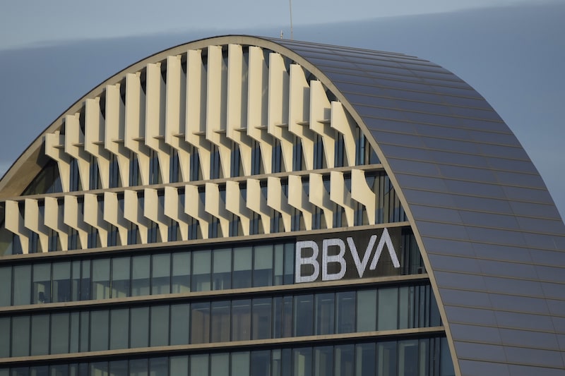 BBVA SA, Banco Santander SA and Caixabank SA Branches Ahead of Earnings BBVA SA, Banco Santander SA and Caixabank SA Branches Ahead of Earnings