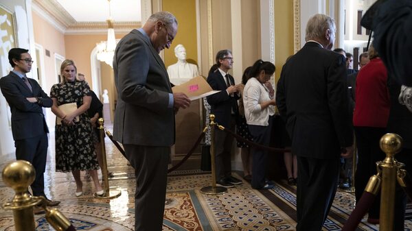 Senadores llegan a acuerdo para aprobar una ley que evite el impago de EE.UU. Senadores llegan a acuerdo para aprobar una ley que evite el impago de EE.UU.