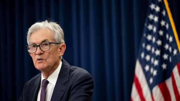 Powell seguirá como presidente interino de la Fed hasta el juramento de Kevin Warsh Powell seguirá como presidente interino de la Fed hasta el juramento de Kevin Warsh