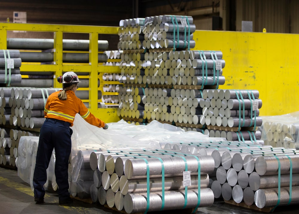 El jueves 21 de junio de 2018, en el Centro de Fundición DC45 del Complejo Jonquière de Rio Tinto en Saguenay, Quebec. El jueves 21 de junio de 2018, en el Centro de Fundición DC45 del Complejo Jonquière de Rio Tinto en Saguenay, Quebec.