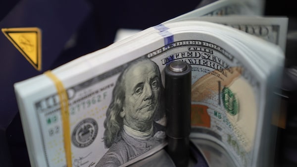 Ibovespa opera em alta com maior apetite ao risco; dólar recua a R$ 5,31 Ibovespa opera em alta com maior apetite ao risco; dólar recua a R$ 5,31