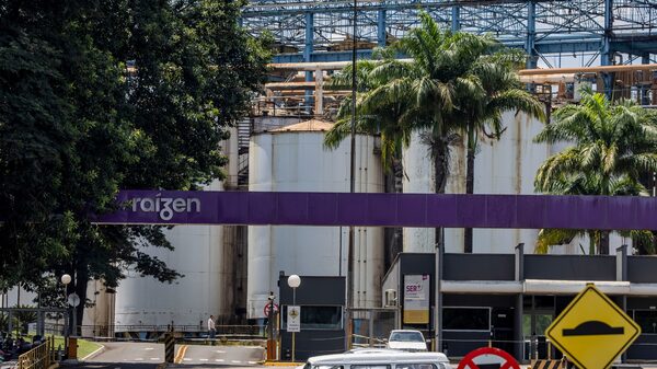 Moody’s rebaixa rating da Raízen a ‘junk’ devido a piora nas métricas da dívida Moody’s rebaixa rating da Raízen a ‘junk’ devido a piora nas métricas da dívida