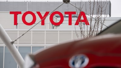 Ventas de Toyota caen por quinto mes por inestabilidad en Medio Oriente y la caída del mercado chino Ventas de Toyota caen por quinto mes por inestabilidad en Medio Oriente y la caída del mercado chino