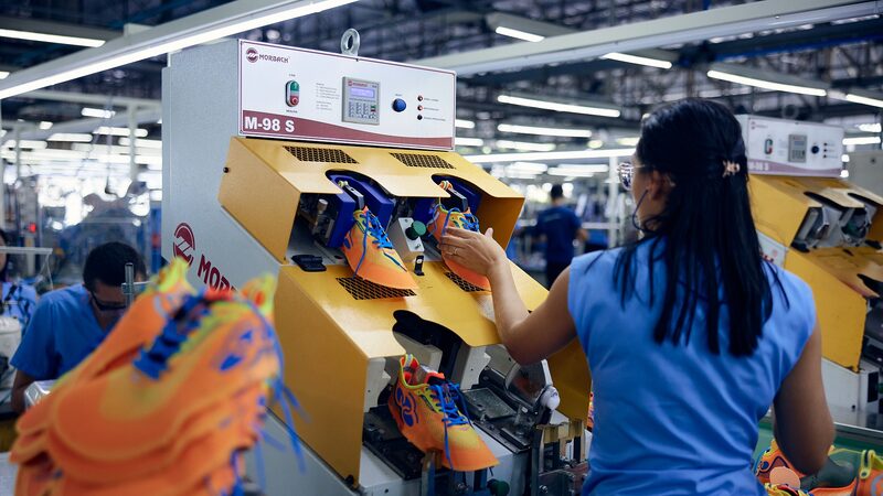 Vulcabras vê corrida em novo patamar e prepara ‘all in’ com novos modelos, diz CEO Vulcabras vê corrida em novo patamar e prepara ‘all in’ com novos modelos, diz CEO