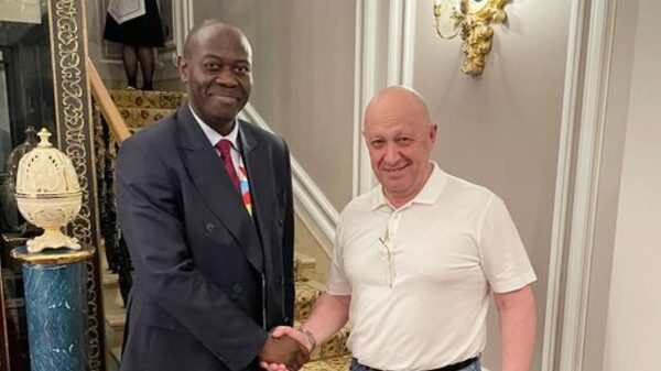 Jefe de Grupo Wagner le roba los focos a Putin en cumbre con líderes africanos Jefe de Grupo Wagner le roba los focos a Putin en cumbre con líderes africanos