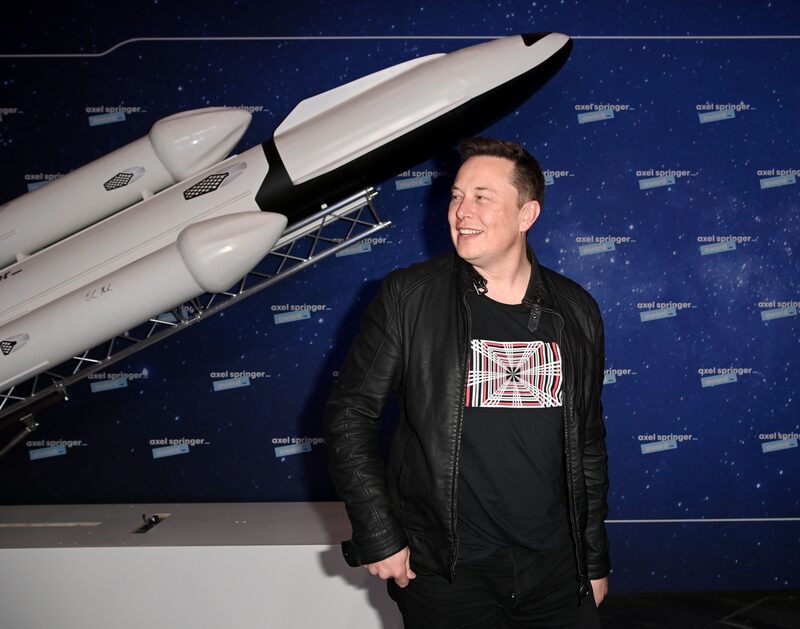 In a regulatory filing after the official market closed Friday, Musk announced plans to walk away from his $54.20-a-share offer to buy Twitter, alleging that the company misrepresented user data. In a regulatory filing after the official market closed Friday, Musk announced plans to walk away from his $54.20-a-share offer to buy Twitter, alleging that the company misrepresented user data.