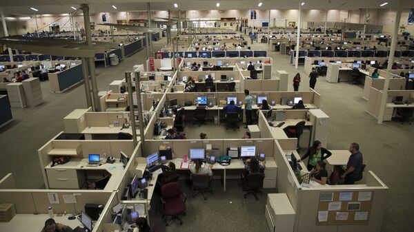 Call center atraen talento en Colombia con su propio salario mínimo ante depreciación Call center atraen talento en Colombia con su propio salario mínimo ante depreciación