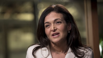 Sheryl Sandberg vê retrocesso nas políticas de empresas para promover mulheres Sheryl Sandberg vê retrocesso nas políticas de empresas para promover mulheres
