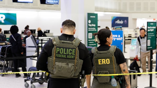 El Senado de EE.UU. aprueba el acuerdo de Seguridad Nacional tras el caos en aeropuertos El Senado de EE.UU. aprueba el acuerdo de Seguridad Nacional tras el caos en aeropuertos