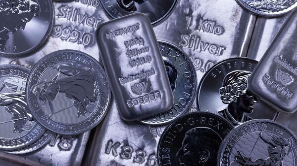 La plata alcanza un récord mientras crece la tensión entre EE.UU. y la UE por Groenlandia La plata alcanza un récord mientras crece la tensión entre EE.UU. y la UE por Groenlandia