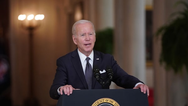 Biden y su equipo negocian un nuevo plan económico contra la inflación Biden y su equipo negocian un nuevo plan económico contra la inflación