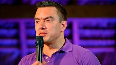 Presidente de Ecuador dice que tropas de EE.UU. podrían ayudar a enfrentar bandas narco Presidente de Ecuador dice que tropas de EE.UU. podrían ayudar a enfrentar bandas narco