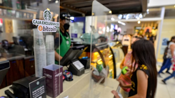 El uso de bitcoin en El Salvador pierde brío a seis meses de su circulación legal El uso de bitcoin en El Salvador pierde brío a seis meses de su circulación legal