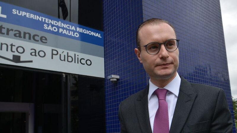 Americanas contrata advogado de Lula e BTG assina com ex-presidente do STJ Americanas contrata advogado de Lula e BTG assina com ex-presidente do STJ