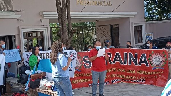 Sindicatos de la maquila de Honduras reportan más de 15.000 despidos en el sector Sindicatos de la maquila de Honduras reportan más de 15.000 despidos en el sector