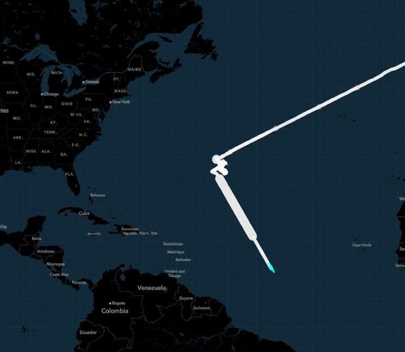 El tanquero Universal, de bandera rusa, navega ahora alejándose de Cuba. El tanquero Universal, de bandera rusa, navega ahora alejándose de Cuba.