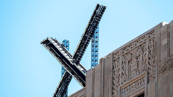 X, de Musk, promete una oficina de 100 personas para vigilar los contenidos X, de Musk, promete una oficina de 100 personas para vigilar los contenidos