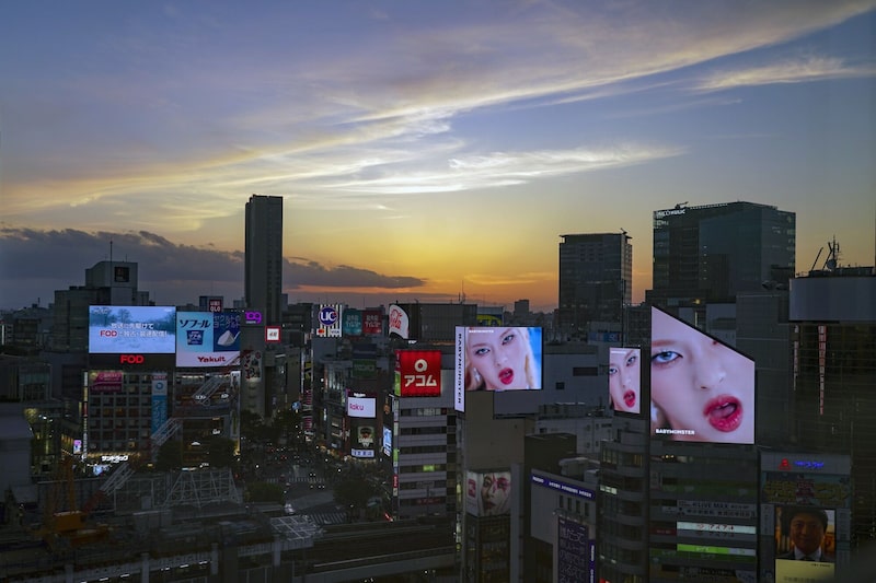 Peatones cruzando un cruce en el distrito de Shibuya, en Tokio (Japón), el jueves 2 de mayo de 2024. Fotógrafo: Toru Hanai/Bloomberg. Peatones cruzando un cruce en el distrito de Shibuya, en Tokio (Japón), el jueves 2 de mayo de 2024. Fotógrafo: Toru Hanai/Bloomberg.