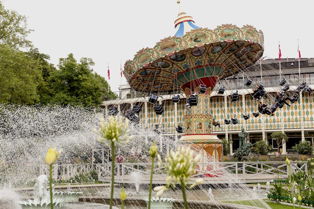 Parque Tivoli en Copenhage Parque Tivoli en Copenhage