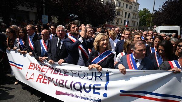 Se espera que disturbios en Francia cuesten €1.000 millones para el sector privado Se espera que disturbios en Francia cuesten €1.000 millones para el sector privado