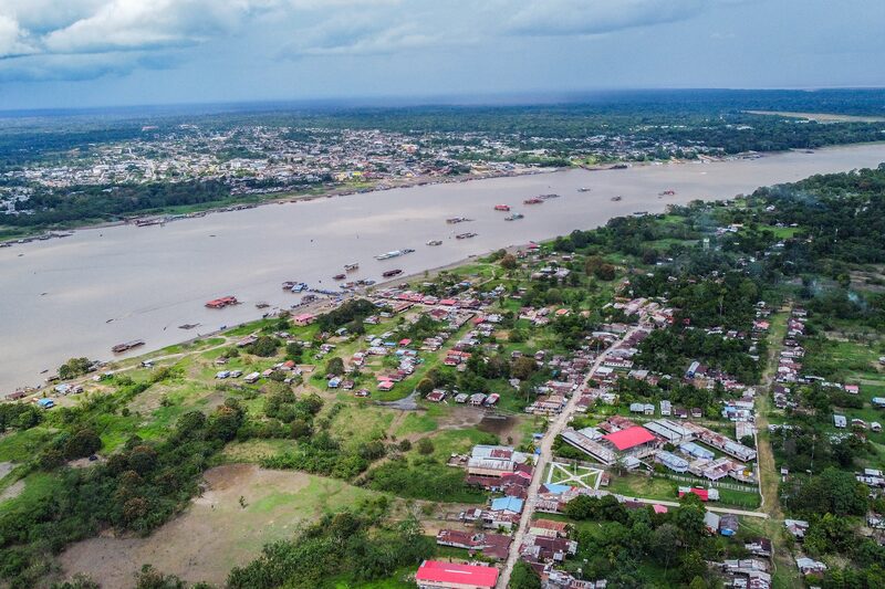 Vista aérea de la isla Santa Rosa (abajo) frente a Leticia, Colombia, el 5 de agosto de 2025. Vista aérea de la isla Santa Rosa (abajo) frente a Leticia, Colombia, el 5 de agosto de 2025.
