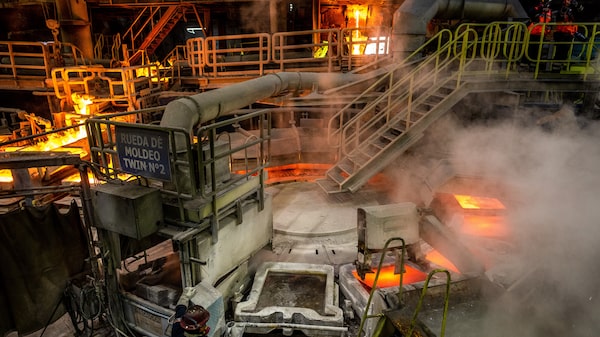 El repunte del precio del cobre estaría ocultando una caída de la producción en Chile El repunte del precio del cobre estaría ocultando una caída de la producción en Chile