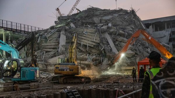 Luto en Myanmar: el número de muertos supera los 2.000 y 270 personas siguen desaparecidas Luto en Myanmar: el número de muertos supera los 2.000 y 270 personas siguen desaparecidas