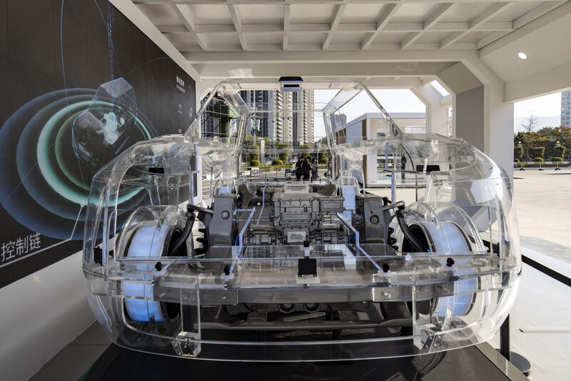 Cámaras y sensores lidar montados en la parte delantera de un modelo del Yangwang U8. Fotógrafo: Qilai Shen/Bloomberg Cámaras y sensores lidar montados en la parte delantera de un modelo del Yangwang U8. Fotógrafo: Qilai Shen/Bloomberg