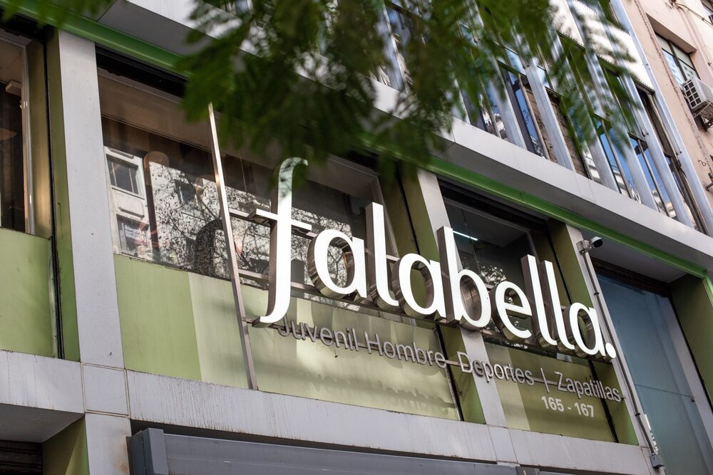 Falabella Falabella