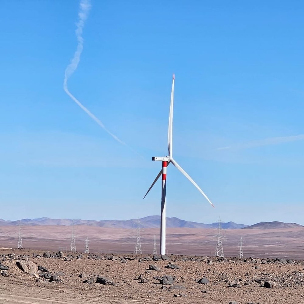 Parque Eólico Horizonte en Antofagasta, Chile. Parque Eólico Horizonte en Antofagasta, Chile.