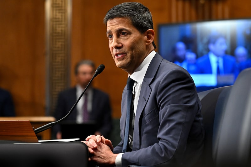Kevin Warsh, chairman of the US Federal Reserve nominee for US President Donald Trump, during a Senate Banking, Housing, and Urban Affairs Committee confirmation hearing in Washington, DC, US, on Tuesday, April 21, 2026. Warshs testimony highlights the fine line he must walk during the hearing between President Donald Trumps demands for lower rates and reassuring investors that he will defend the Feds autonomy in rate-setting. Photographer: Graeme Sloan/Bloomberg Kevin Warsh, chairman of the US Federal Reserve nominee for US President Donald Trump, during a Senate Banking, Housing, and Urban Affairs Committee confirmation hearing in Washington, DC, US, on Tuesday, April 21, 2026. Warshs testimony highlights the fine line he must walk during the hearing between President Donald Trumps demands for lower rates and reassuring investors that he will defend the Feds autonomy in rate-setting. Photographer: Graeme Sloan/Bloomberg