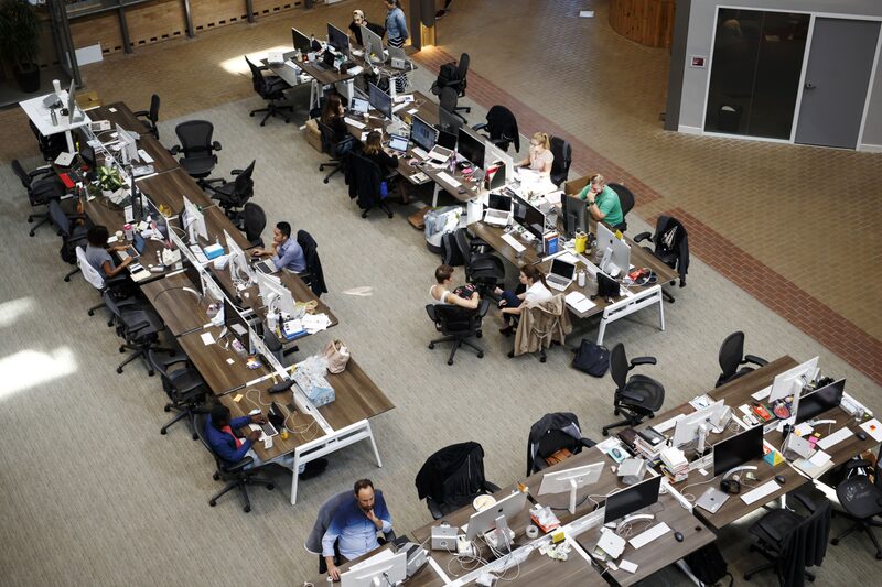 Dentro de las oficinas de Shopify en Waterloo Dentro de las oficinas de Shopify en Waterloo