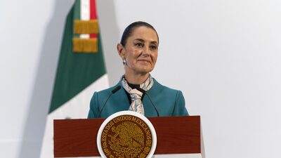 Presidente do México pede ‘cabeça fria’ após primeiros decretos de Trump Presidente do México pede ‘cabeça fria’ após primeiros decretos de Trump