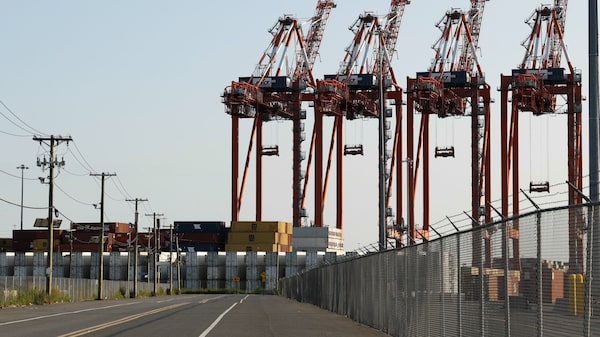 Déficit comercial de bienes de EE.UU. alcanza su mayor nivel desde marzo de 2025 Déficit comercial de bienes de EE.UU. alcanza su mayor nivel desde marzo de 2025