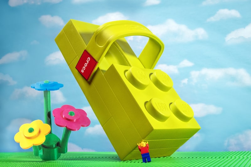 Lego sella alianza con Crocs. Lego sella alianza con Crocs.