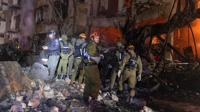 Irán intensifica ataques en el Golfo mientras Israel bombardea Teherán Irán intensifica ataques en el Golfo mientras Israel bombardea Teherán