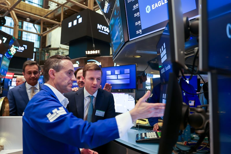 Greg Pipkin Jr., chief executive officer of EagleRock Land LLC, center, during the company's initial public offering (IPO) on the floor of the New York Stock Exchange (NYSE) in New York, US, on Thursday, May 14, 2026. EagleRock Land LLC shares opened 24% above their IPO price after the Permian Basin landowner raised $320 million in a US initial public offering. Photographer: Michael Nagle/Bloomberg Greg Pipkin Jr., chief executive officer of EagleRock Land LLC, center, during the company's initial public offering (IPO) on the floor of the New York Stock Exchange (NYSE) in New York, US, on Thursday, May 14, 2026. EagleRock Land LLC shares opened 24% above their IPO price after the Permian Basin landowner raised $320 million in a US initial public offering. Photographer: Michael Nagle/Bloomberg