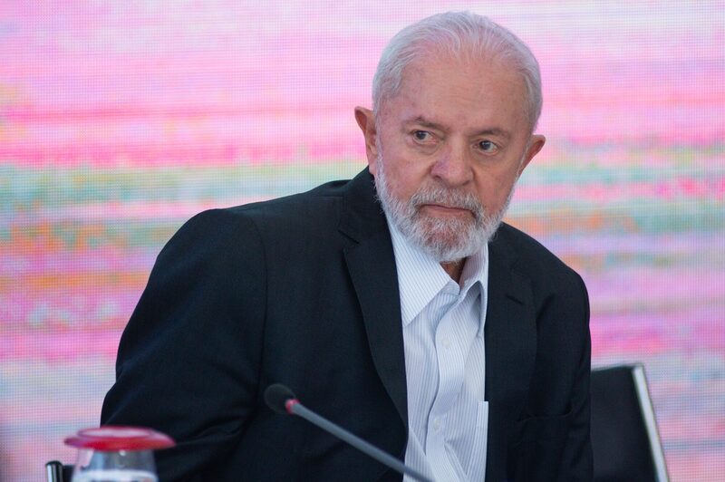 Desaprovação de Lula ultrapassa 60% em alguns dos maiores estados do país, incluindo SP e MG, de acordo com uma pesquisa da Quaest Desaprovação de Lula ultrapassa 60% em alguns dos maiores estados do país, incluindo SP e MG, de acordo com uma pesquisa da Quaest