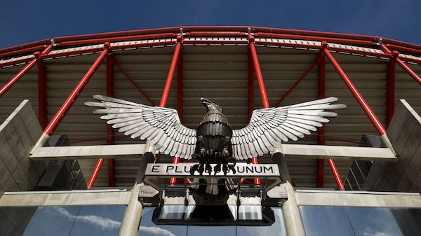 Cómo invertir desde Colombia en el Benfica de Richard Ríos, acción que sube más de 90% Cómo invertir desde Colombia en el Benfica de Richard Ríos, acción que sube más de 90%