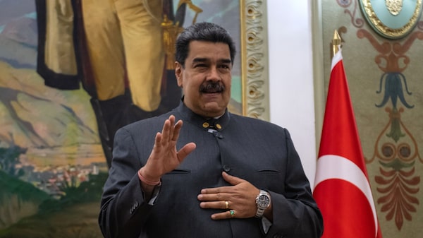 Nicolás Maduro saldrá de Venezuela y pide permiso a la AN Nicolás Maduro saldrá de Venezuela y pide permiso a la AN