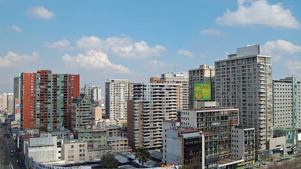 Chile estudia garantizar parte de hipotecas para impulsar la economía Chile estudia garantizar parte de hipotecas para impulsar la economía