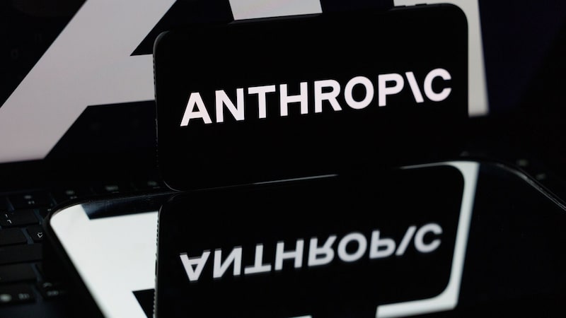 Anthropic vence disputa contra governo Trump por proibição de uso em agências dos EUA Anthropic vence disputa contra governo Trump por proibição de uso em agências dos EUA