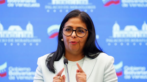 Escolha de Delcy Rodríguez é aposta em regime chavista que atenda interesses dos EUA Escolha de Delcy Rodríguez é aposta em regime chavista que atenda interesses dos EUA
