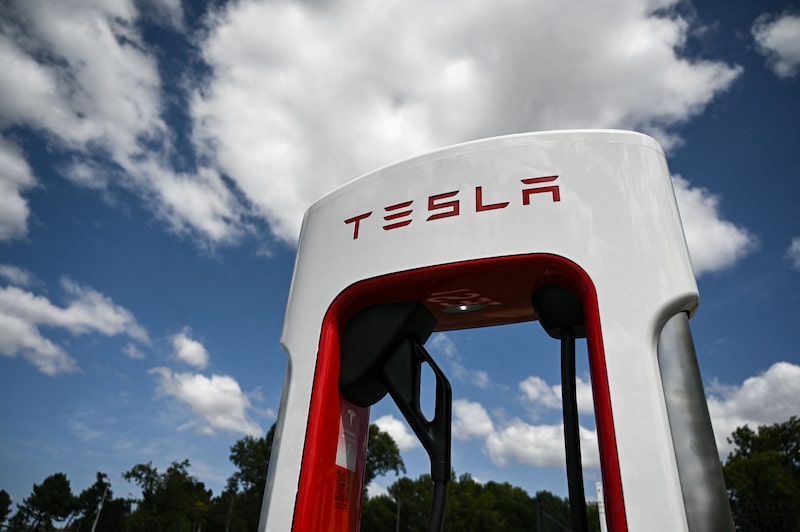 Acciones de Tesla van camino de perder US$76.000 millones en dos días Acciones de Tesla van camino de perder US$76.000 millones en dos días