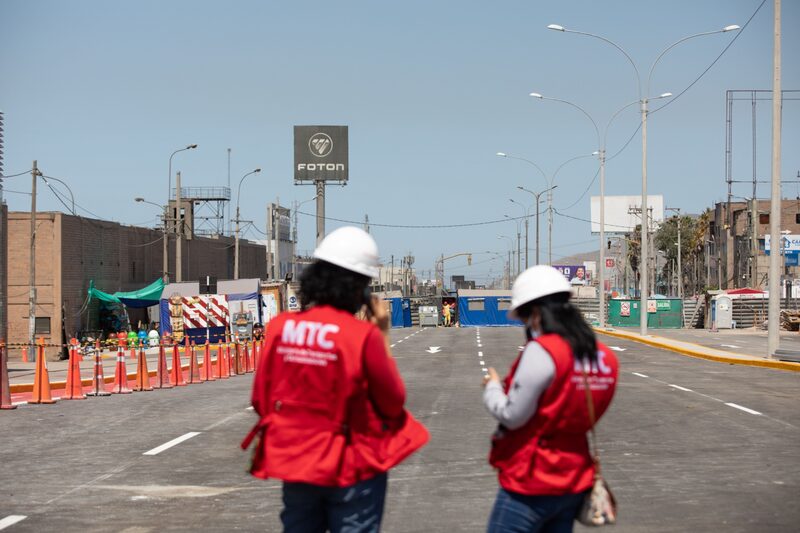 Ministry of Transport and Communications (MTC) workers inspect construction on the Lima Metro Line 2, a new train line, in Lima, Peru, on Thursday, March 11, 2021. Amid its worst economic crisis in decades, the South American country will use government-to-government contracts to build two new subway lines in Lima, a second Andean highway connecting the city with the Amazon jungle, as well as health and sanitation projects. Photographer: Angela Ponce/Bloomberg Ministry of Transport and Communications (MTC) workers inspect construction on the Lima Metro Line 2, a new train line, in Lima, Peru, on Thursday, March 11, 2021. Amid its worst economic crisis in decades, the South American country will use government-to-government contracts to build two new subway lines in Lima, a second Andean highway connecting the city with the Amazon jungle, as well as health and sanitation projects. Photographer: Angela Ponce/Bloomberg