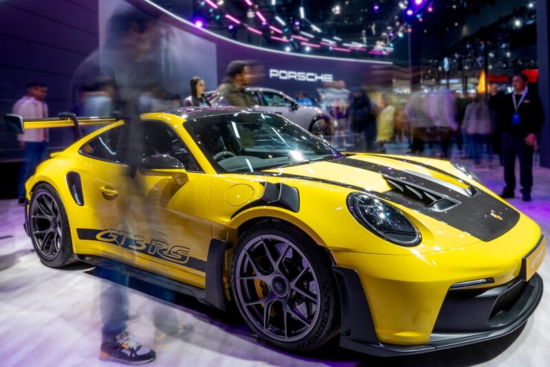 Los problemas de Porsche aumentan tras su apuesta fallida por los deportivos eléctricos. Los problemas de Porsche aumentan tras su apuesta fallida por los deportivos eléctricos.