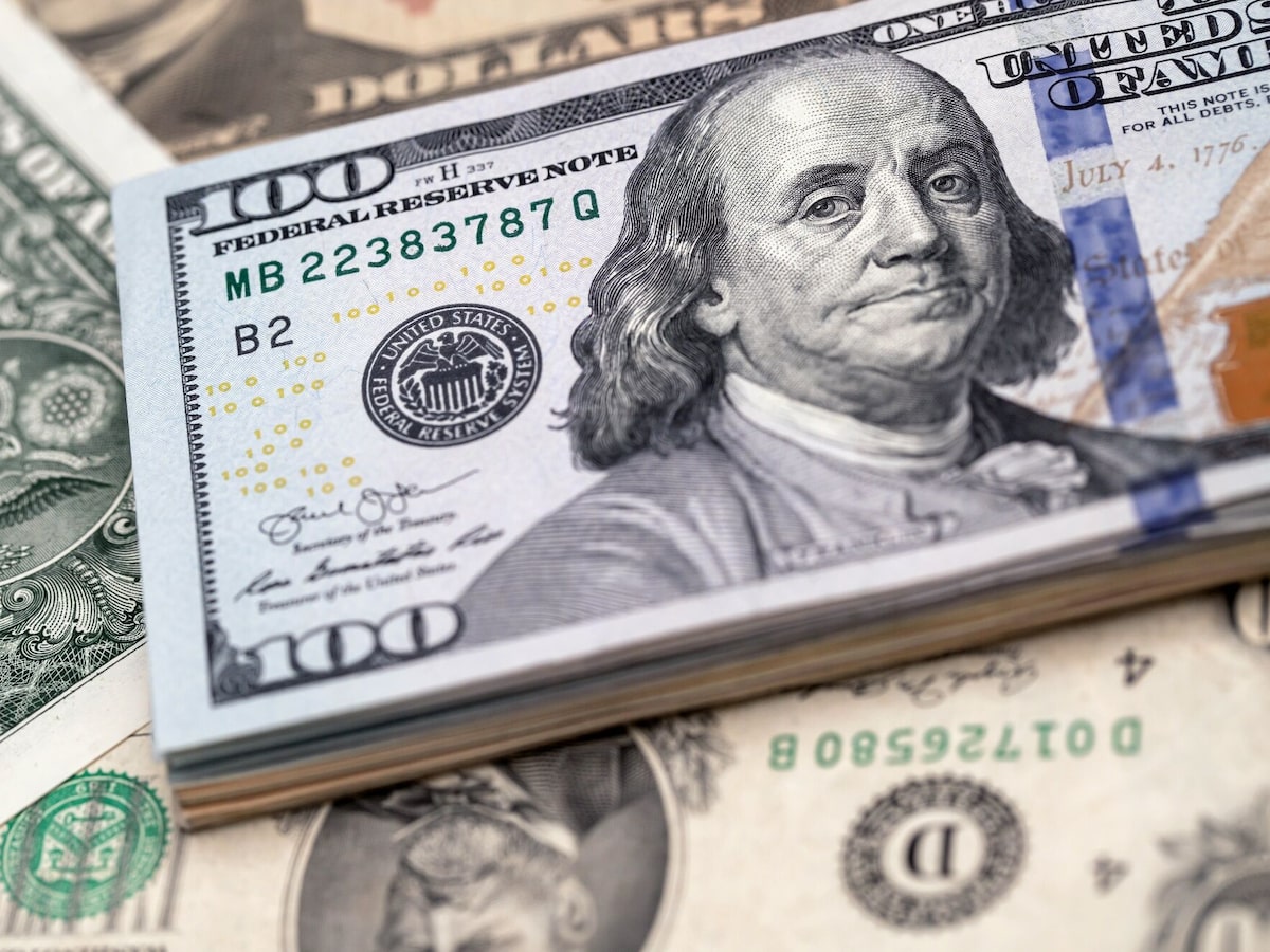 Impacto del dólar barato en Colombia.